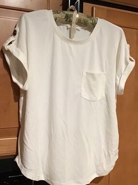 Cable & Gauge White Short-Sleeve Pocket Tee